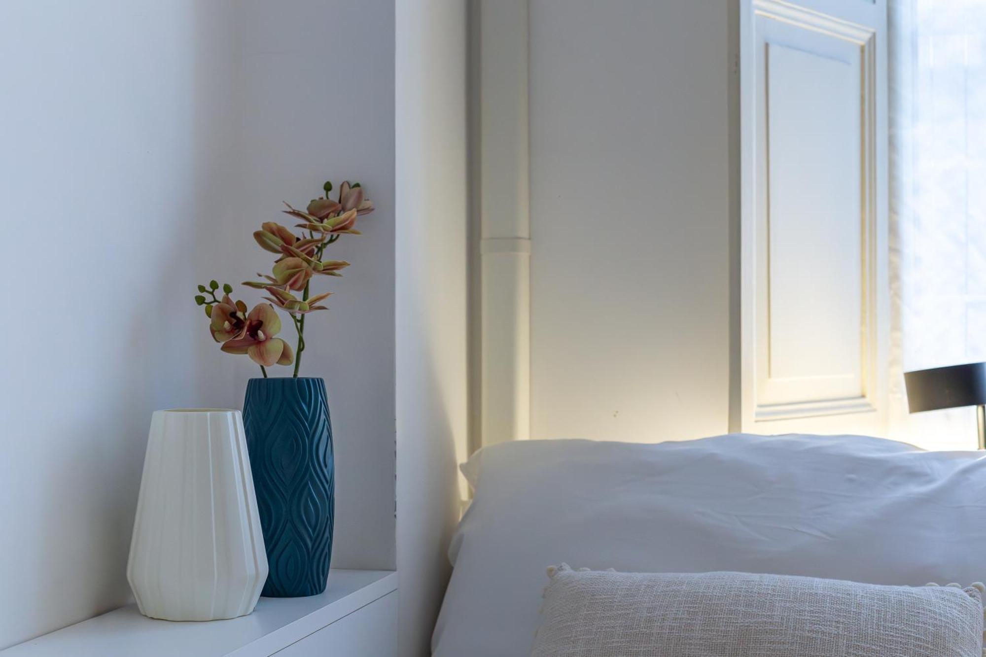 Iflat Comfortable & Spacious Dolce Retreat Apartment
